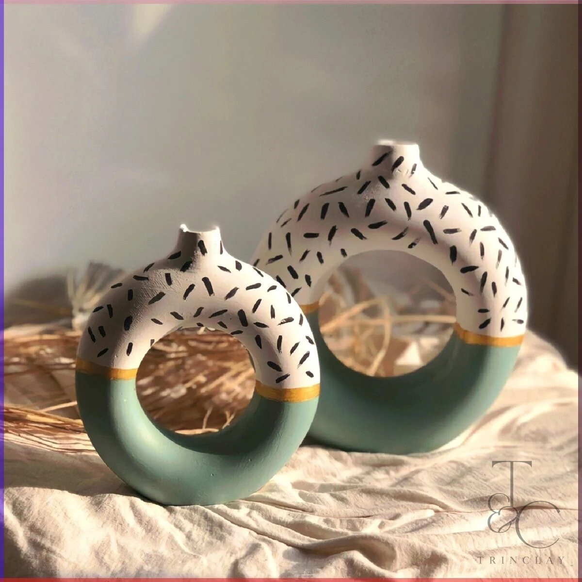 2pcs hand painted vase set