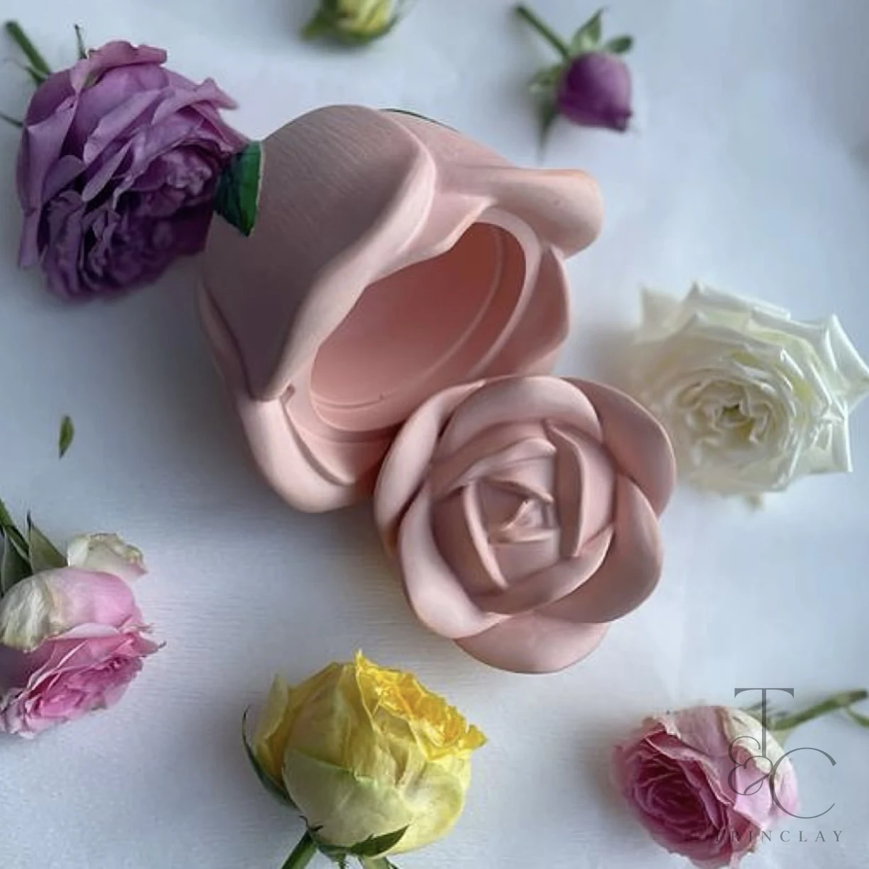 Rose jar